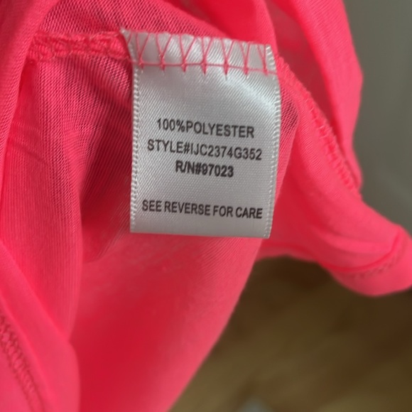 Pretty Rebellious Two piece tank top - Picture 7 of 9